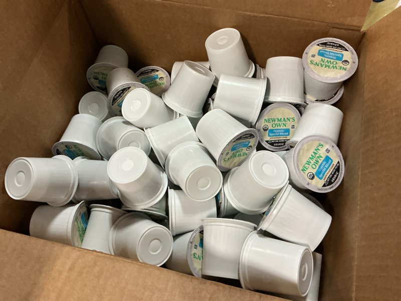 Condition photo showing New/Like New for (bbd :2027/09/04 )newman's own organics special blend keurig single-serve k-cup pods, medium roast coffee, 72 count special blend 72 count (pack of 1)