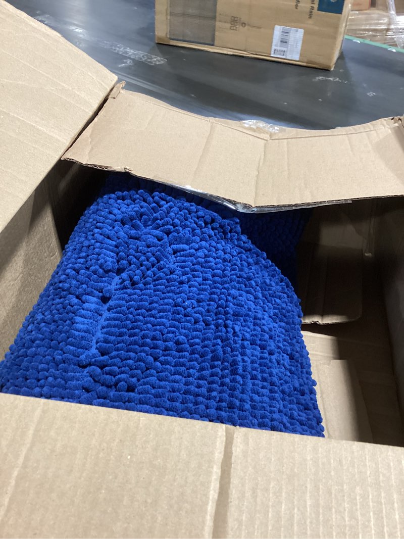 Condition photo showing Good Condition for muddy mat® | super absorbent door mat indoor, microfiber quick dry chenille entryway rug, non-slip front door mat, indoor mats for entryway, machine washable pet rug, navy blue 24"x120" navy blue 24" x 120"