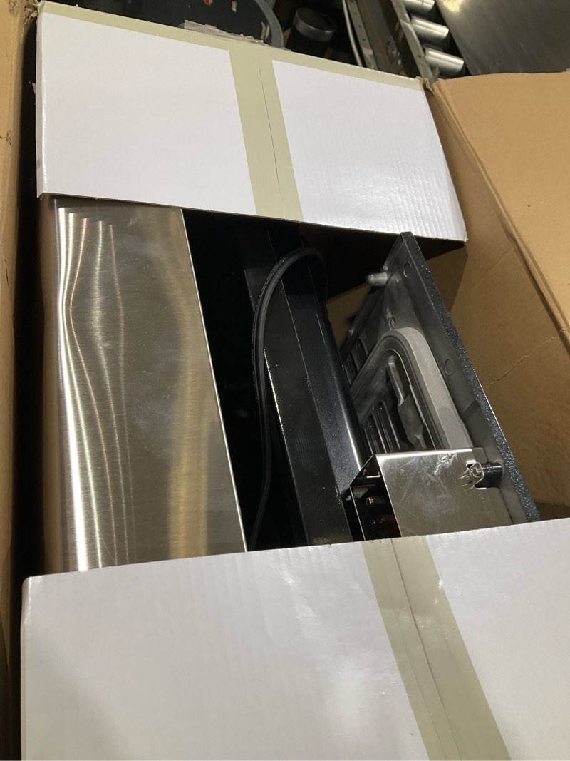 Condition photo showing As Is for hamilton beach electric indoor searing grill with adjustable temperature control to 450f, 118 sq. in. surface serves 6, pfas-free removable nonstick grate, stainless steel (25360) stainless steel 118 sq. in. surface serves 6