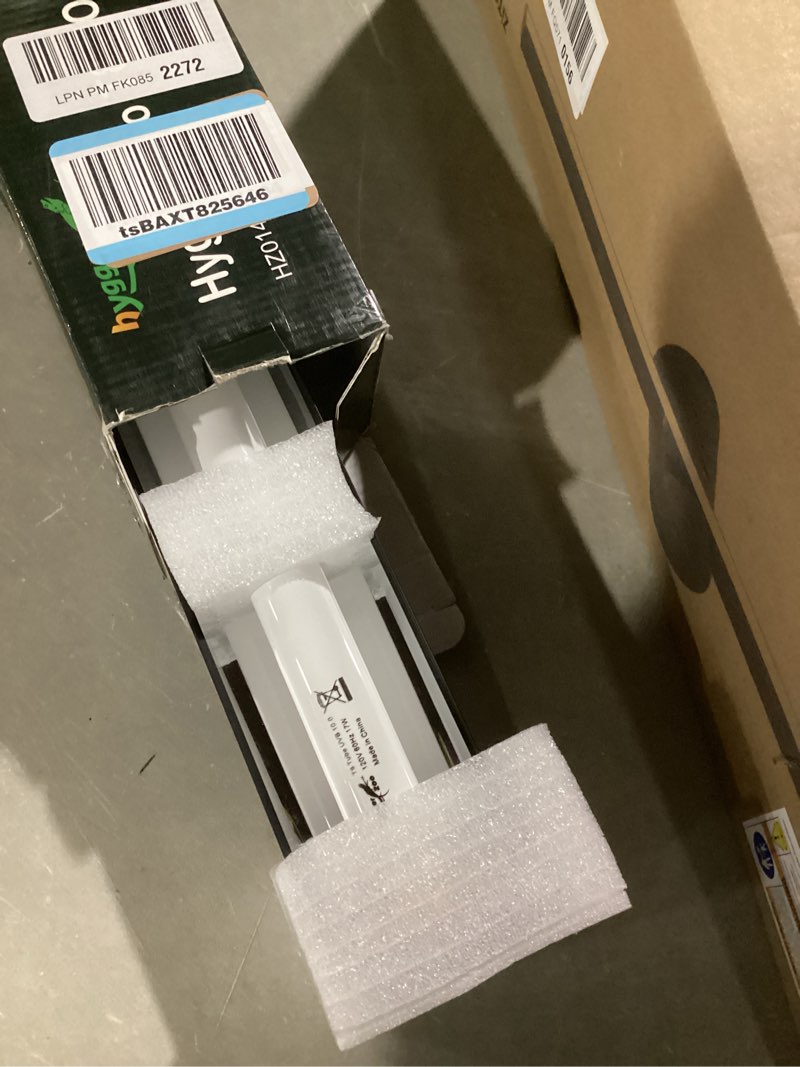 Condition photo showing Good Condition for T8 10.0 UVB Reptile Light Fixture UVB Bulb Lighting Combo Kit, HO 17W UVB Light for Reptiles Terrarium Hood with Reptile UVB Light Bar UVB Tube Light Lamp Desert for Bearded Dragon Turtle Tank, 24Inch T8 17W 24Inch