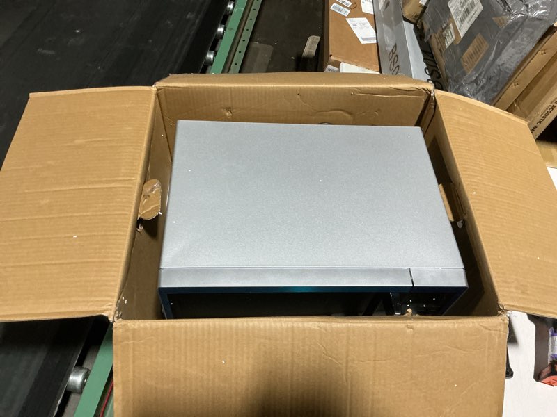Condition photo showing Good Condition for whirlpool 0.9 cu. ft. stainless steel countertop microwave with steam clean - 900 watt