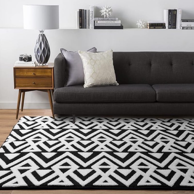 Similar to Ompaa Ultra Soft Geometric Bedroom Rugs Memory Foam Carpet, Black 6 x 9 Feet, Cozy Area Rugs for Living Room Couch Dorm Bedside Kids Girls Teens Room Nursery Decor Floor Mat