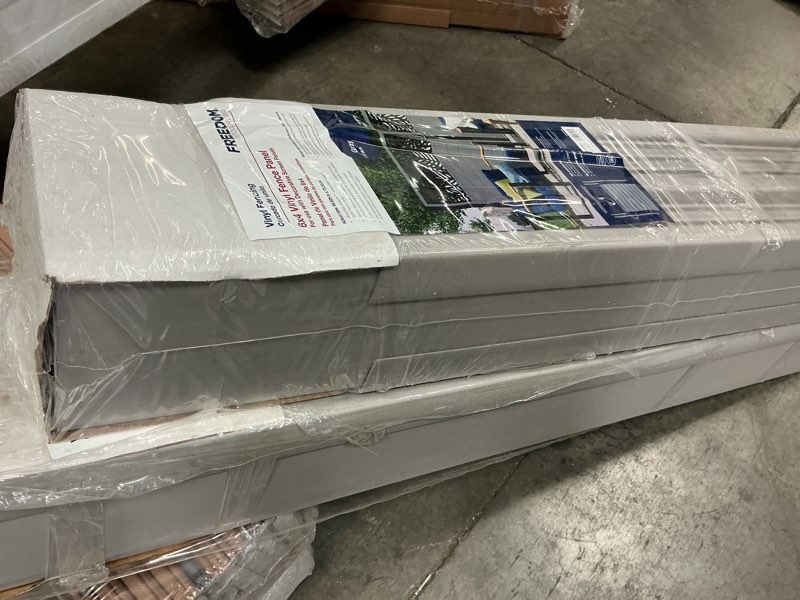 Condition photo showing Good Condition for (2 pack) freedom 6-ft h x 4-ft w gray vinyl flat-top fence panel (assembled)