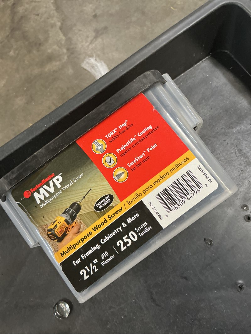 Condition photo showing Good Condition for fastenmaster #10 x 2-1/2 in. torx ttap drive suresink flat head mvp multi-purpose wood screw (250-pack)