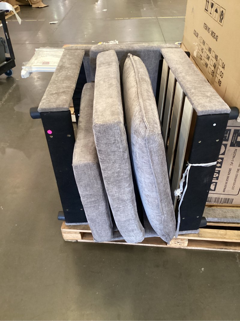 Couch set