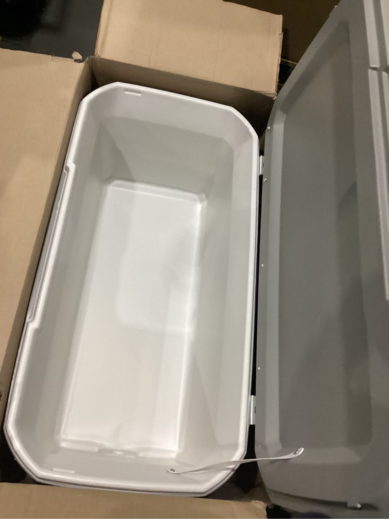 Condition photo showing Good Condition for Coleman 316 Series Insulated Portable Cooler with Heavy Duty Handles, Leak-Proof Outdoor Hard Cooler Keeps Ice for up to 5 Days, Great for Beach, Camping, Tailgating, Sports, & More