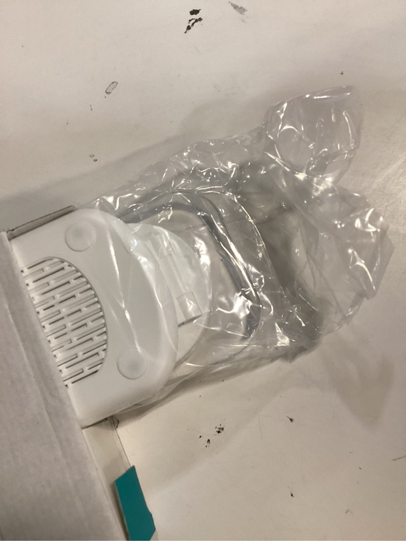 Condition photo showing Good Condition for 3 in 1 Magnetic Wireless Charging Station for Apple Devices, Fast Foldable Travel Mag-Safe Charger Stand with Night Light for iPhone 17 16 15 14 13 12 Series, Apple Watch/AirPods Pro, White