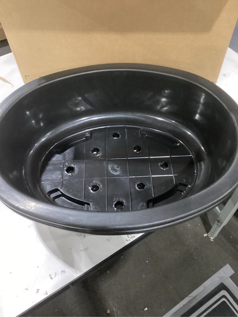 Condition photo showing New/Like New for 2 plant pots