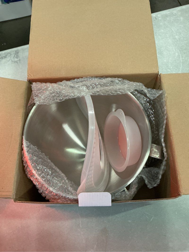 Condition photo showing Good Condition for 7qt stainless steel mixer bowl for kitchenaid stand mixers, kitchen aid mixing bowl for 7qt lift mixer with handle, compatible with ksm70skxxbk, dishwasher safe. 7qt silver