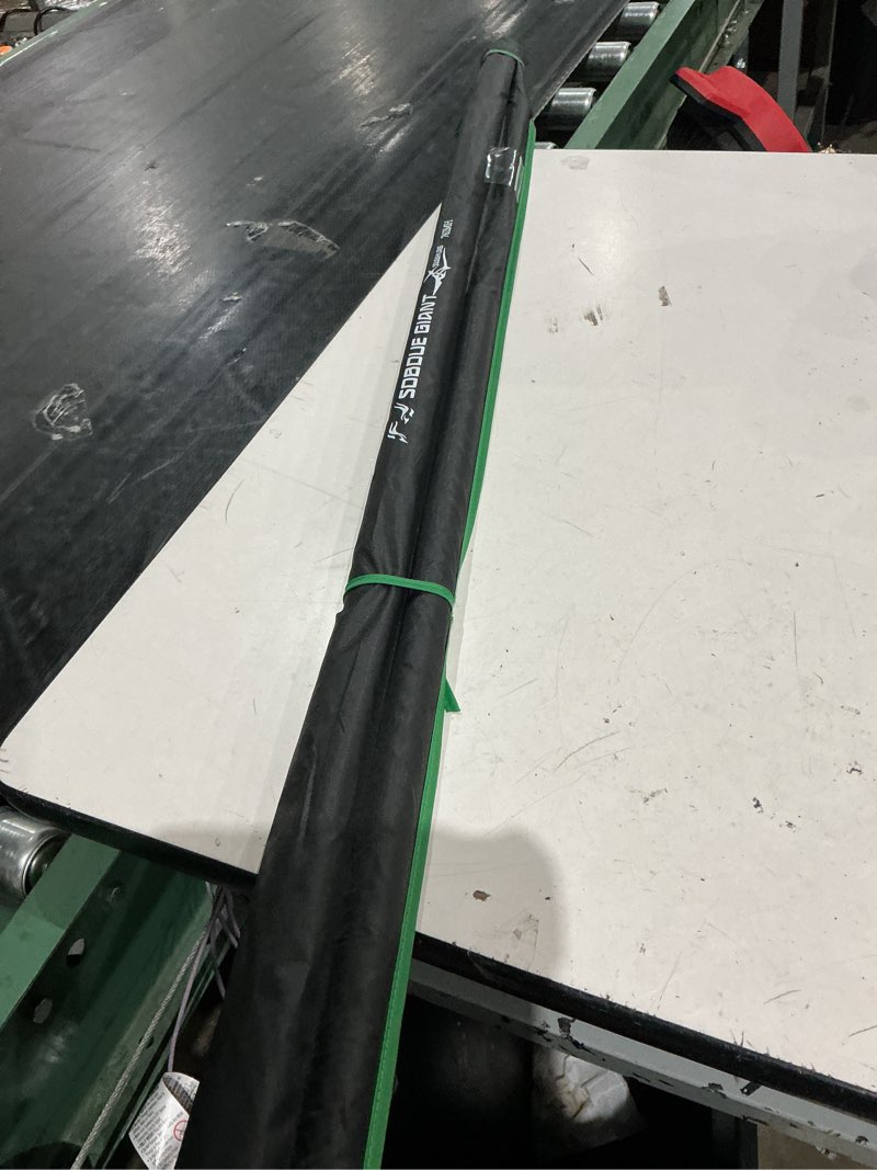 Condition photo showing As Is for fasoboue  giant