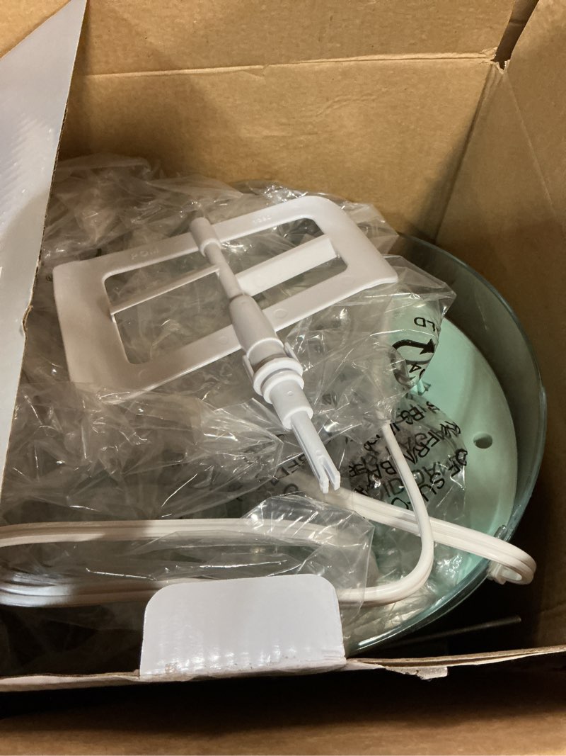 Condition photo showing Good Condition for americana collection elite eim-1432m 1.5 quart automatic easy homemade electric ice cream maker, frozen yogurt, sorbet, gelato treat, with recipes, mint