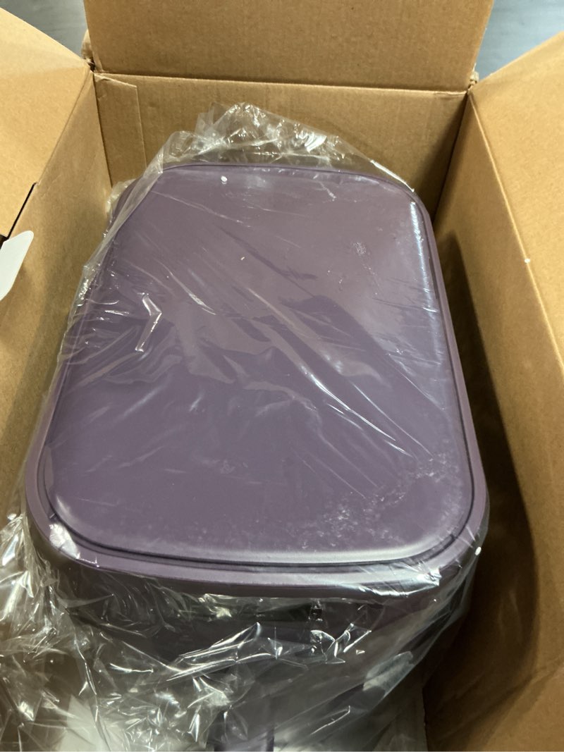 Condition photo showing Good Condition for bella 4Qt Slim Air Fryer, Fits-anywhere™ Kitchenware, EverGood™ Ceramic Nonstick Coating, Adjustable Temperature, 6 Preset Cooking Options, 60 Min Auto Shutoff w Audible Tone, 3.3lb Capacity, Plum 4.0QT Plum