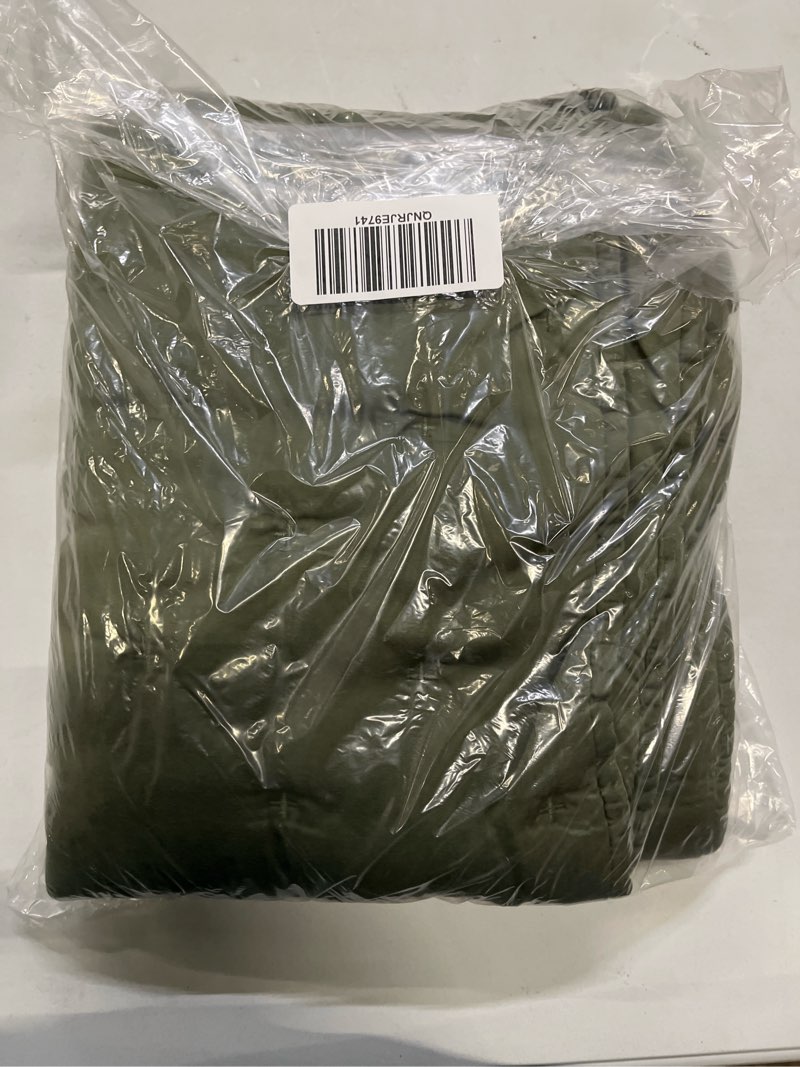 Condition photo showing Good Condition for bamboo dream quilted sham set, full/queen, olive