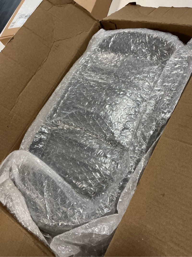 Condition photo showing Good Condition for e46 grille - black kidney single slats grill compatible with 2002-2005 bmw 3 series e46 4-door 320i 325i 325xi 330i 330xi abs gloss black kidney grill single slat gloss black 2002-2005 e46