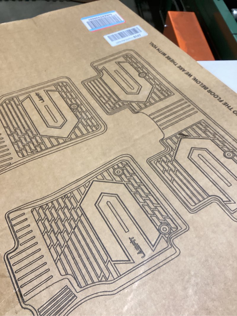Condition photo showing New/Like New for lasfit floor mats for honda civic sedan 2016-2021 & hatchback 2017-2021 & coupe 2016-2020, all weath