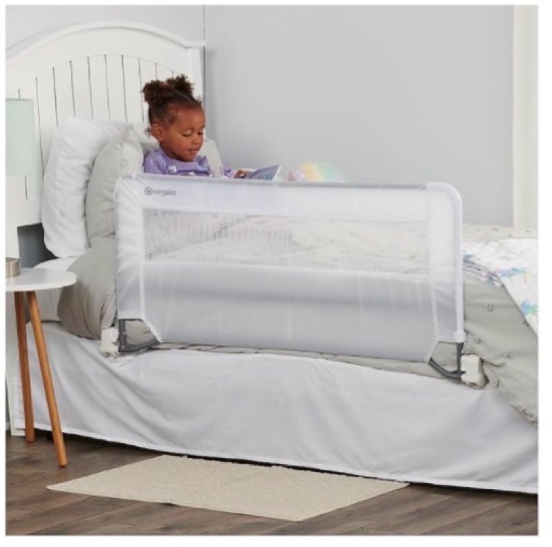 (Similar to stock photo) Regalo Swing Down Bed Rail