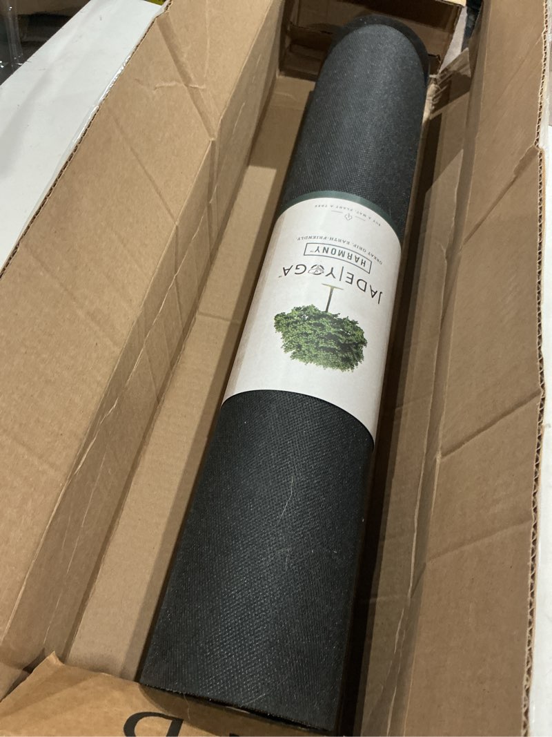 Condition photo showing Good Condition for jade yoga voyager mat - black