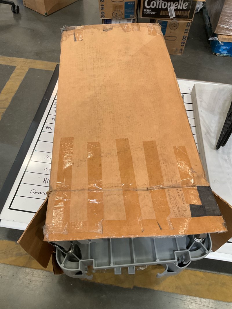 Condition photo showing Good Condition for janitor cart