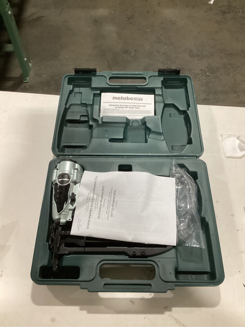 Metabo HPT 2-in 18 -Gauge Pneumatic Straight Brad Nailer