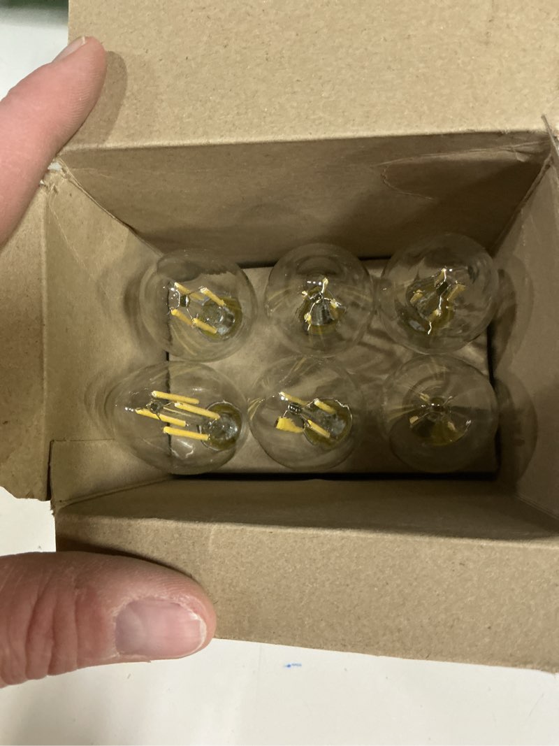 Condition photo showing New/Like New for Feit Electric 60W Equivalent Candelabra LED Light Bulb, Dimmable, E12 Base, 5000K Daylight, B10 Fila