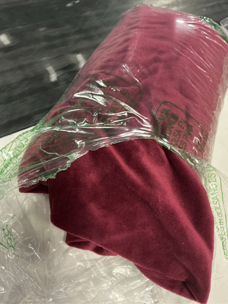 Condition photo showing Good Condition for h.versailtex real velvet plush 1 piece form fit stretch rectangle folding storage covers ottoman slipcovers removable footstool protect footrest covers elastic bottom washable(x-large, burgundy) rectangle?x-large burgundy
