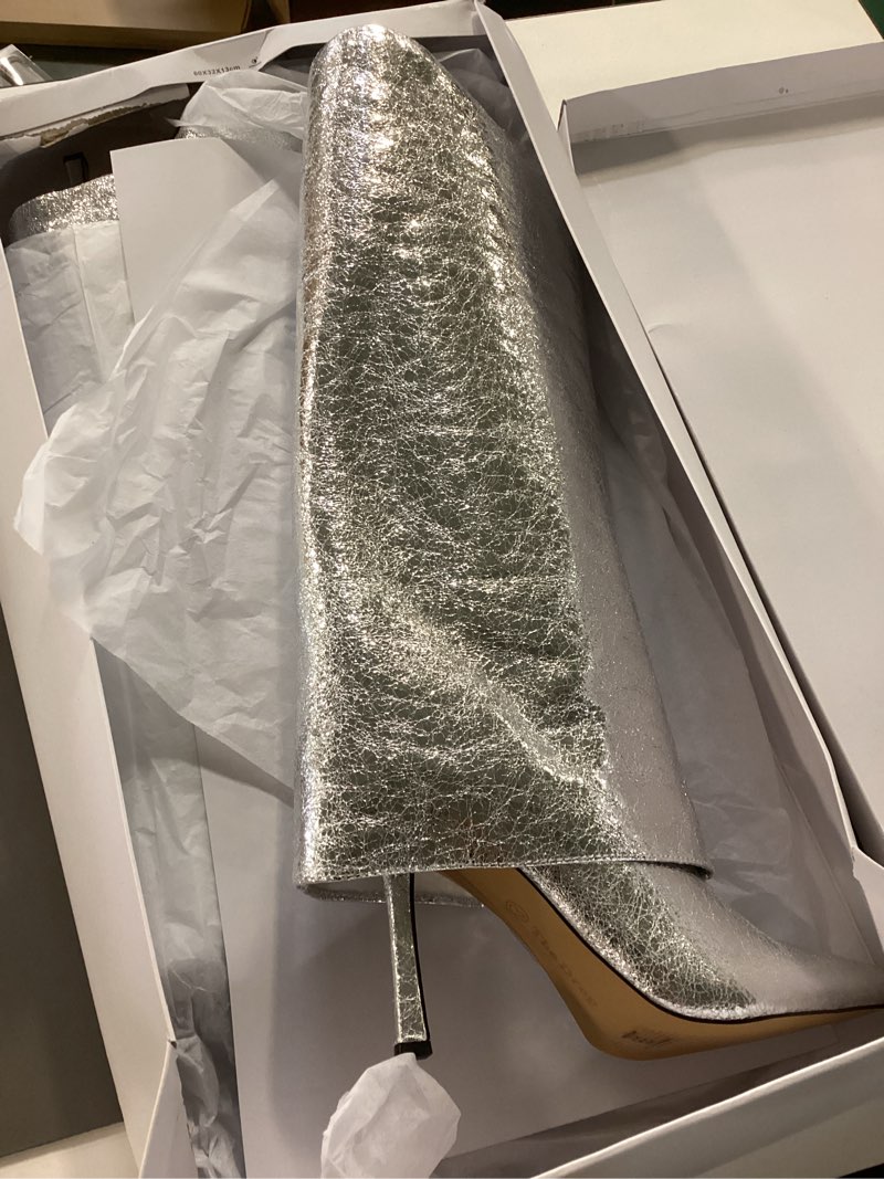 https://lotting-media.assets.bidfta.com/lotting_9b6de2b6-a75c-4390-a256-8447a2efc045