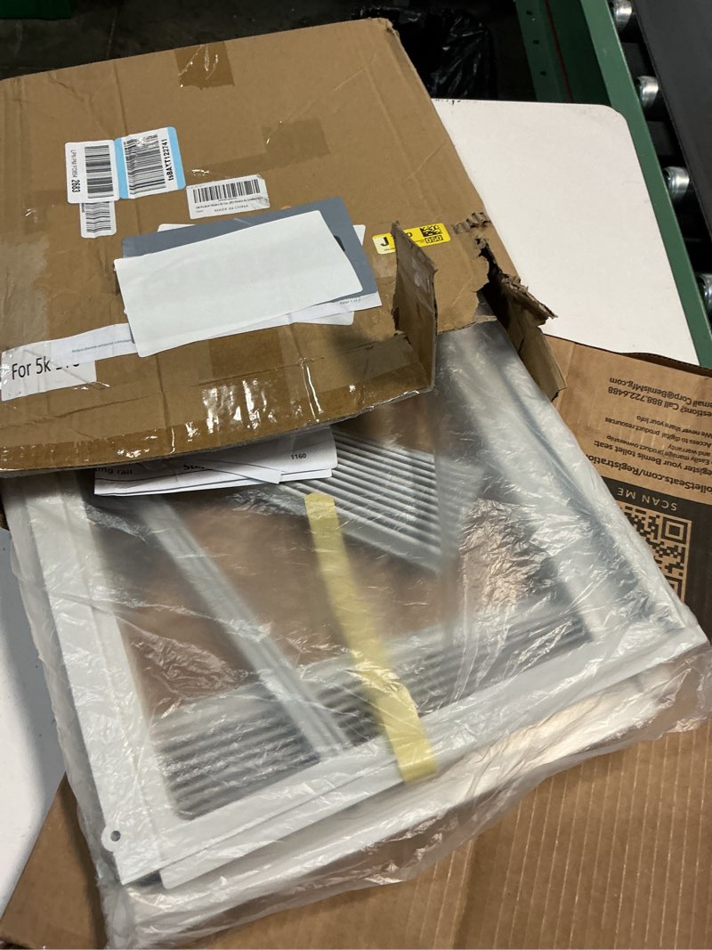 Condition photo showing New/Like New for lbg products window air conditioner side panel and frame set,ac accordion filler kit,fits most 5000btu window air conditioners, ac side panels with frame