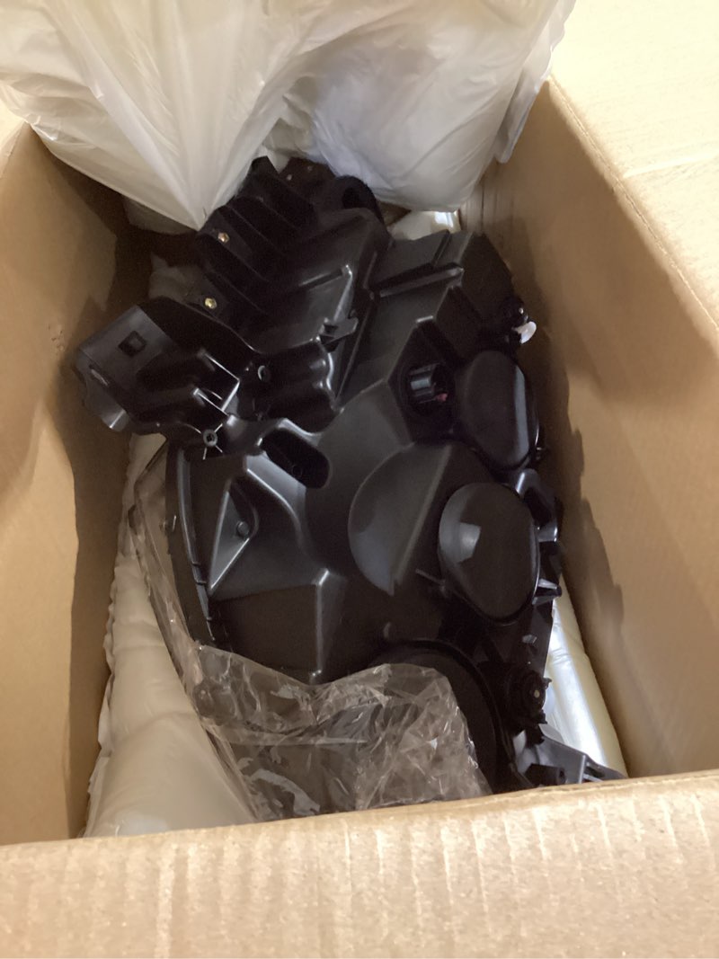 Condition photo showing Good Condition for replacement passenger right side chrome headlight headlamp complete with bulbs for ram promaster city 2015-2023 passenger (rh) side