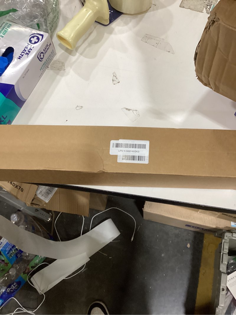 Condition photo showing Good Condition for Shower Curtain Rod 42-73 Inch White Shower Rod 7/8" Tension Curtain Rod Adjustable Curtain Rods No Drilling Shower Tension Rod Shower Curtain Tension Rod for Bathroom Windows Doorways White-1P 43-73 inches