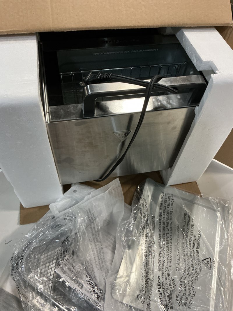 Condition photo showing Good Condition for Hamilton Beach Sure-Crisp Air Fryer Toaster Oven Combo, Fits 9” Pizza, 4 Slice Capacity, Powerful Circulation, Auto Shutoff, Stainless Steel (31403)