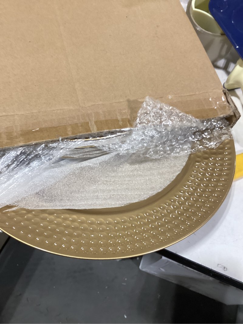 Condition photo showing Good Condition for Nicunom 12 Pack Gold Charger Plates, 13 Inch Round Charger Plates with Hammered Rim, Plastic Charger Plate for Wedding Dinner Party Event Decoration