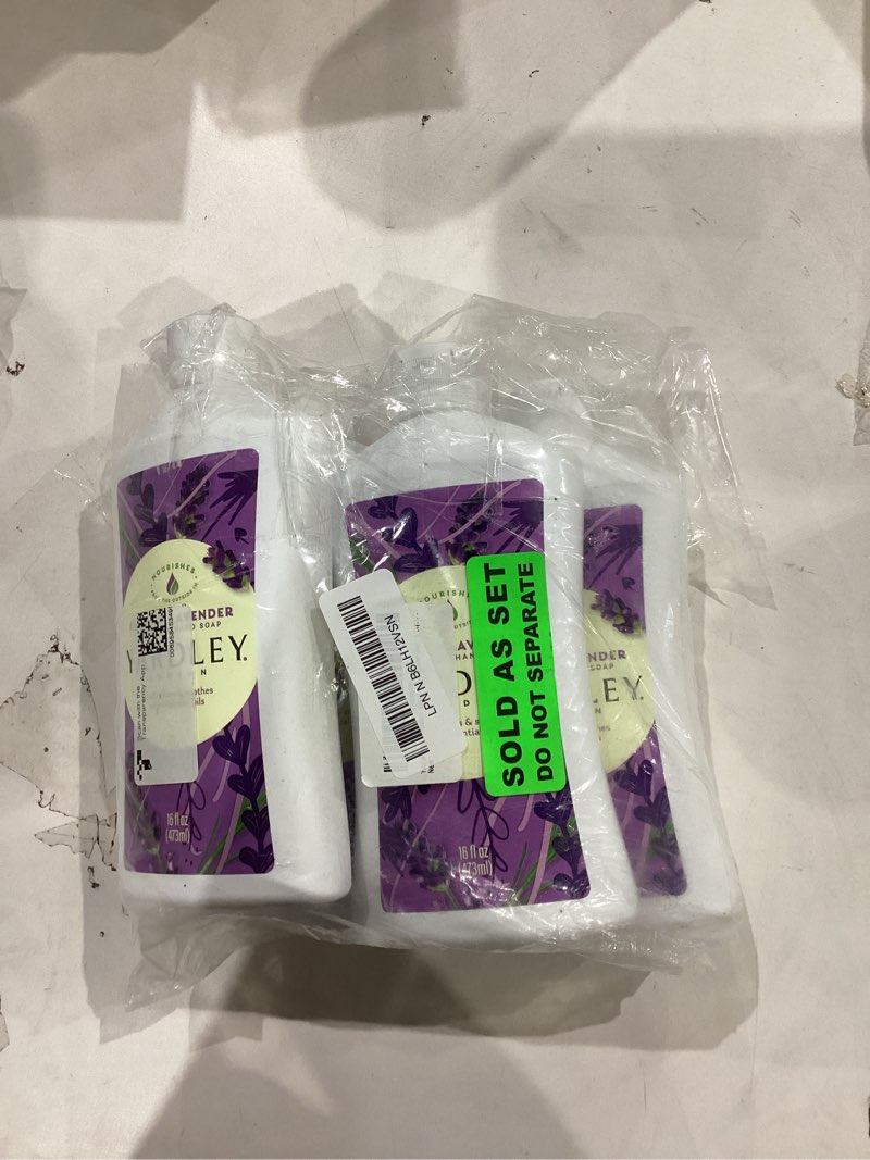 Condition photo showing New/Like New for yardley london english lavender liquid hand soap refill 16 oz bottles, 4 pack – moisturizing hand wash with soothing lavender scent