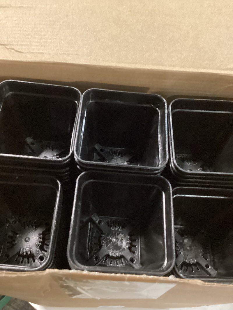Condition photo showing New/Like New for yaomiao 200 pack 3 inch black nursery pot square flower pots plastic plant succulent planter seed starting pots with drainage holes for garden office balcony decor indoor outdoor plant seedling