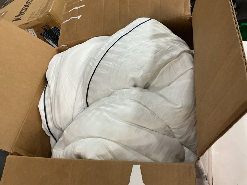 Condition photo showing As Is for bedlore full mattress topper, thick pillow top pad for back pain relief, cooling soft mattress cover with deep pockets 6-15 inch white full