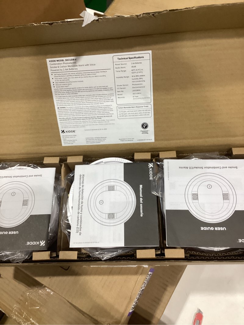 Condition photo showing Good Condition for Kidde Smoke & Carbon Monoxide Detector for Home, AA Battery Powered, Voice Alerts, 3-Pack