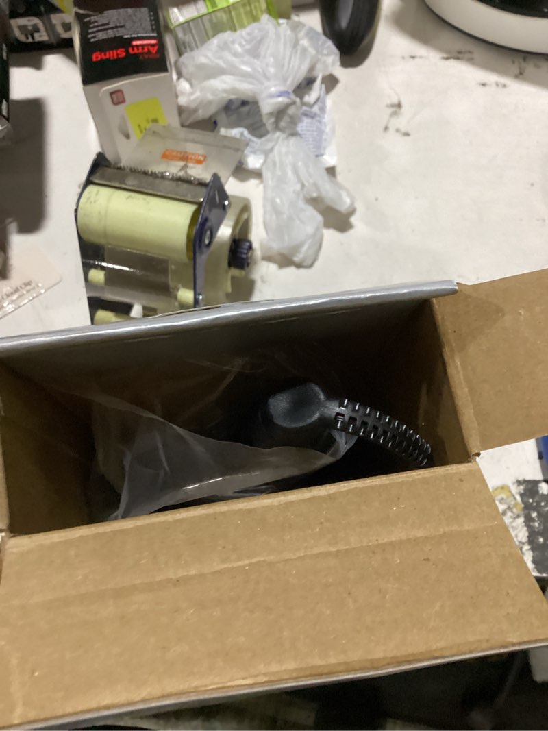 Condition photo showing New/Like New for infinitipro by conair rose gold titanium 1.25-inch curling iron cd251n