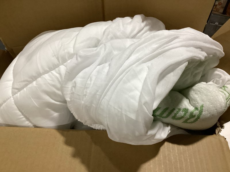 Condition photo showing Good Condition for Ultra Soft Full Size Mattress Topper - Viscose Made from Bamboo Pillow Top Mattress Pad for Back Pain Relief - Naturally Cooling for Hot Sleepers, Green Green Full