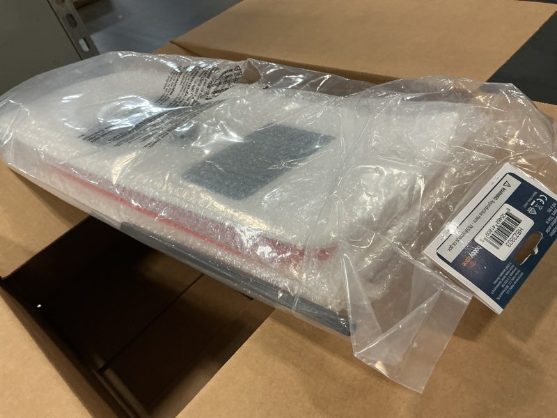 Condition photo showing Good Condition for hobbyzone wing set with servos installed: aeroscout, hbz3803