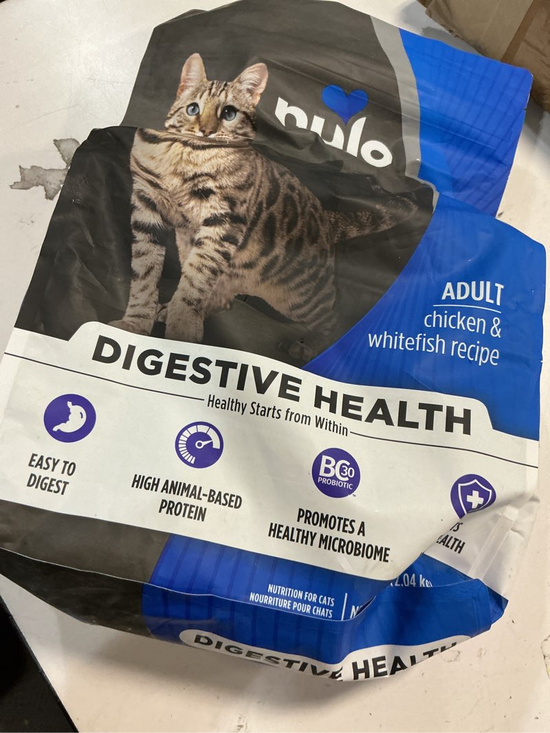 Condition photo showing New/Like New for best by:05/13/2026)nulo digestive health adult cat chicken & whitefish 4.5lb bag