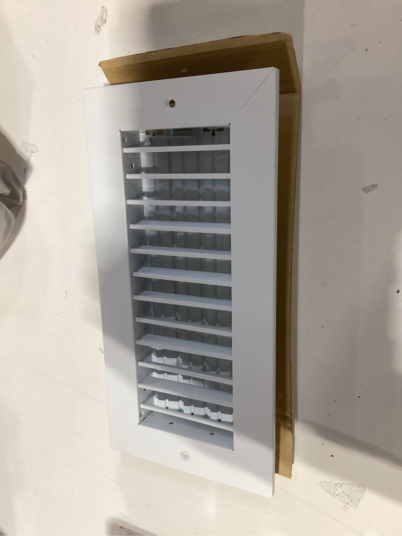 Condition photo showing Good Condition for reliabilt 10-in x 6-in adjustable steel white sidewall/ceiling register item #64335 | model #6111006wh