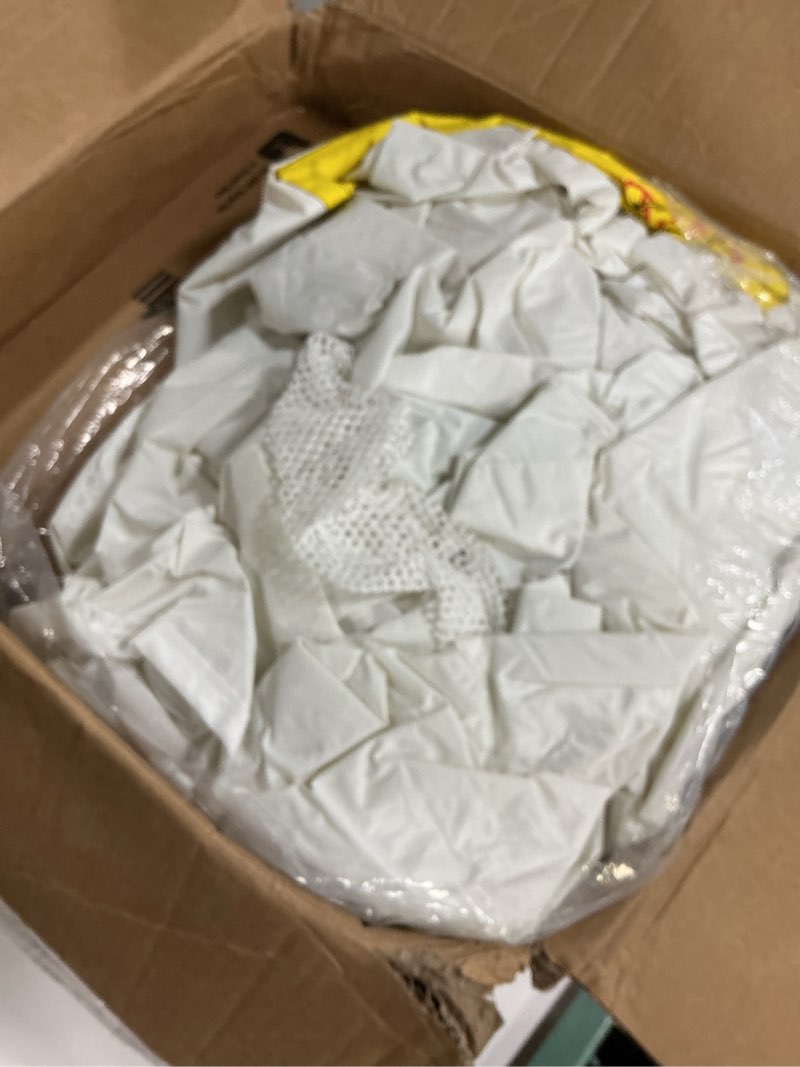 Condition photo showing Good Condition for inflatable white bounce house for kids with ul blower-portable, large ball pool and jump space 3in1 bouncy castles a spacious joy-room bounce house for kids 3-12 (oxford material-13' l x 8' w x 8' h)