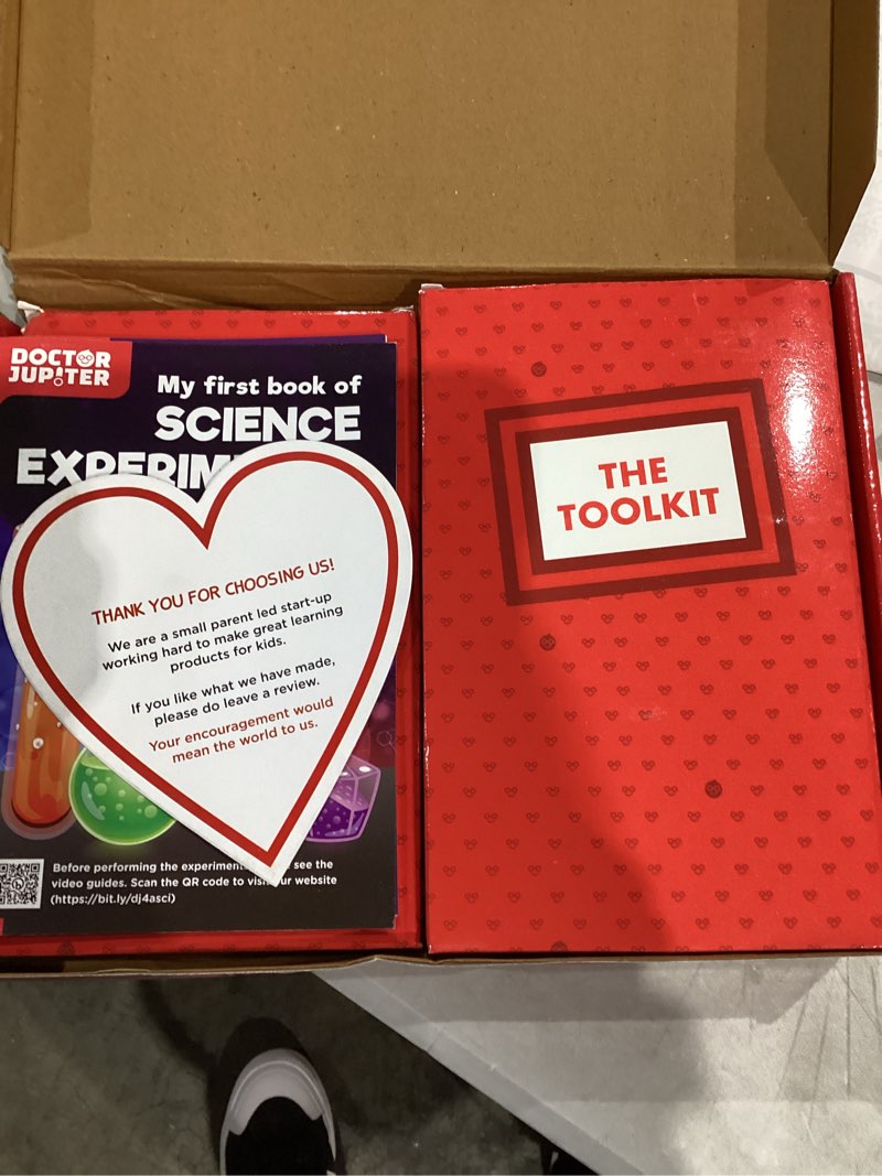 Condition photo showing New/Like New for Doctor Jupiter Little Genius Kit for Boys & Girls 4-6 Year Olds | Educational Toys for 4-5-6 | Learning Toys for Toddlers | Preschool Learning Activities | STEM Toys | Science Experiments Little Genius Kit: 4+