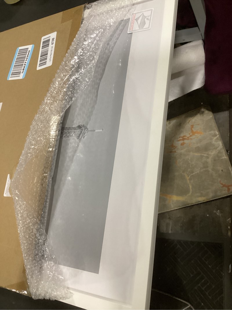 Condition photo showing New/Like New for upsimples 18x24 picture frame, display pictures 16x20 with mat or 18 x 24 without, wall hanging poster frames, white, 1 pack white 18x24