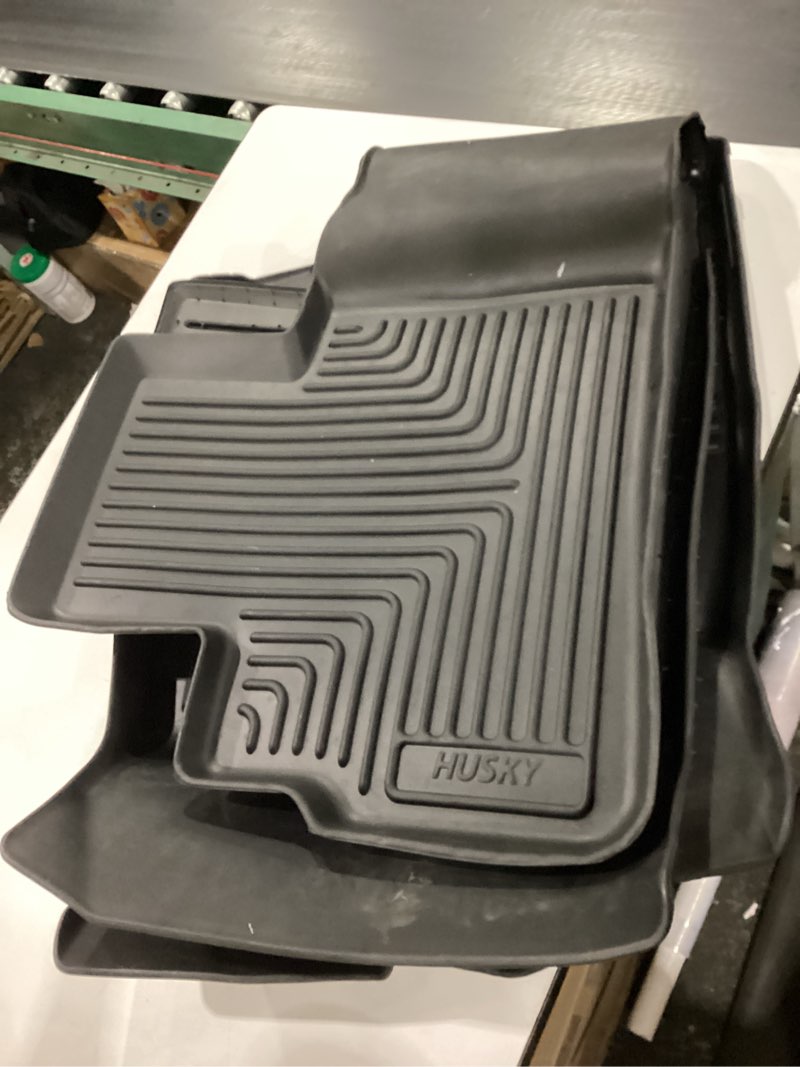 Condition photo showing Good Condition for husky liners weatherbeater floor mats | fits 2020-2025 nissan sentra | front & 2nd row, 3-pc black - 95061