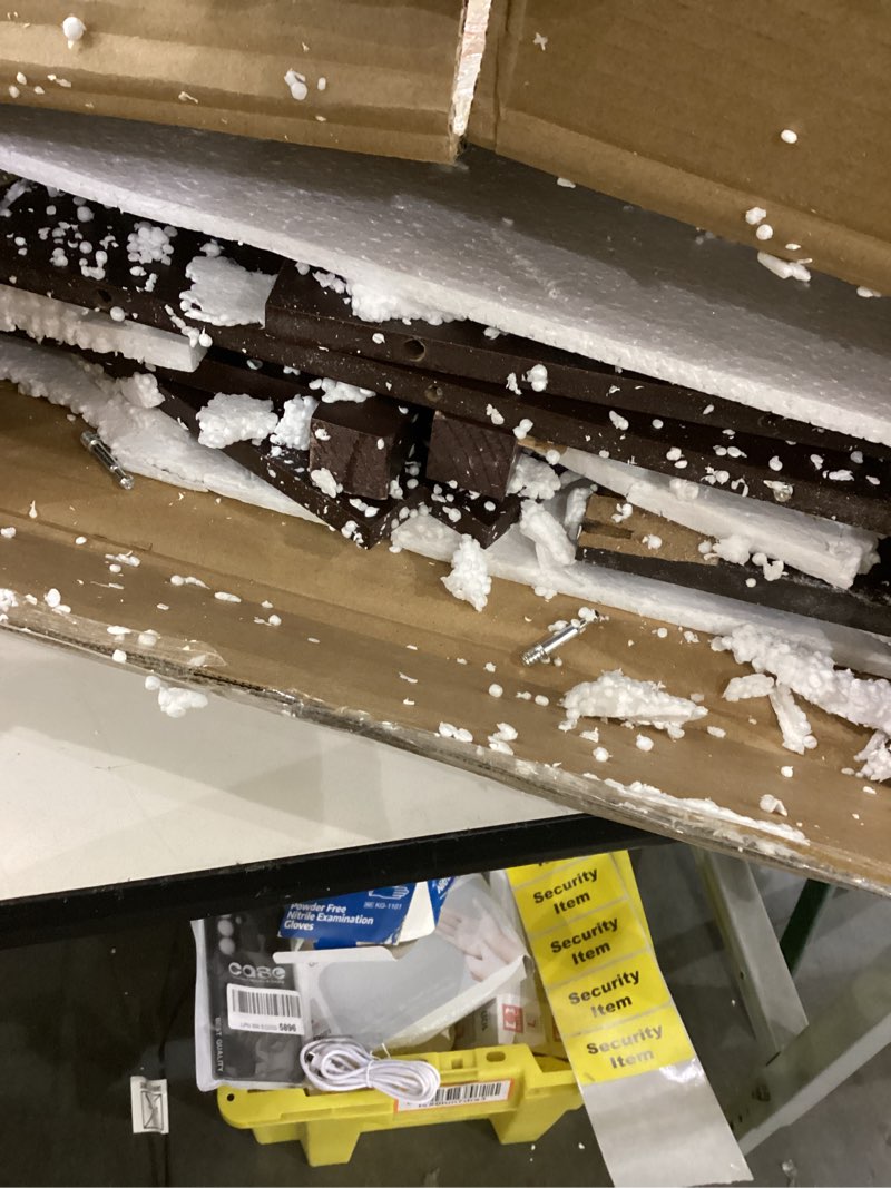 Condition photo showing Good Condition for Wooden table