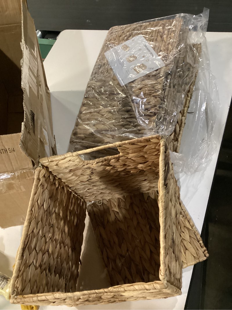 Condition photo showing New/Like New for 10.5 x 10.5in wicker storage baskets, cube foldable water hyacinth storage baskets for shelves set of 4