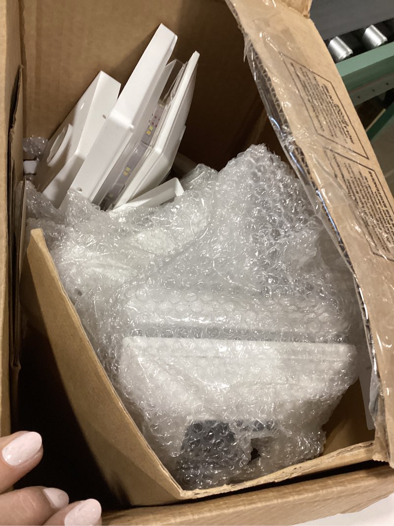 Condition photo showing Good Condition for aponuo 8 pack solar post cap lights, 2 modes(warm/cool light) outdoor waterproof fence post solar lights, solar powered garden, patio, deck decor for 4x4, 5x5, 5.5x5.5 wood & vinyl posts, white white 8 pack