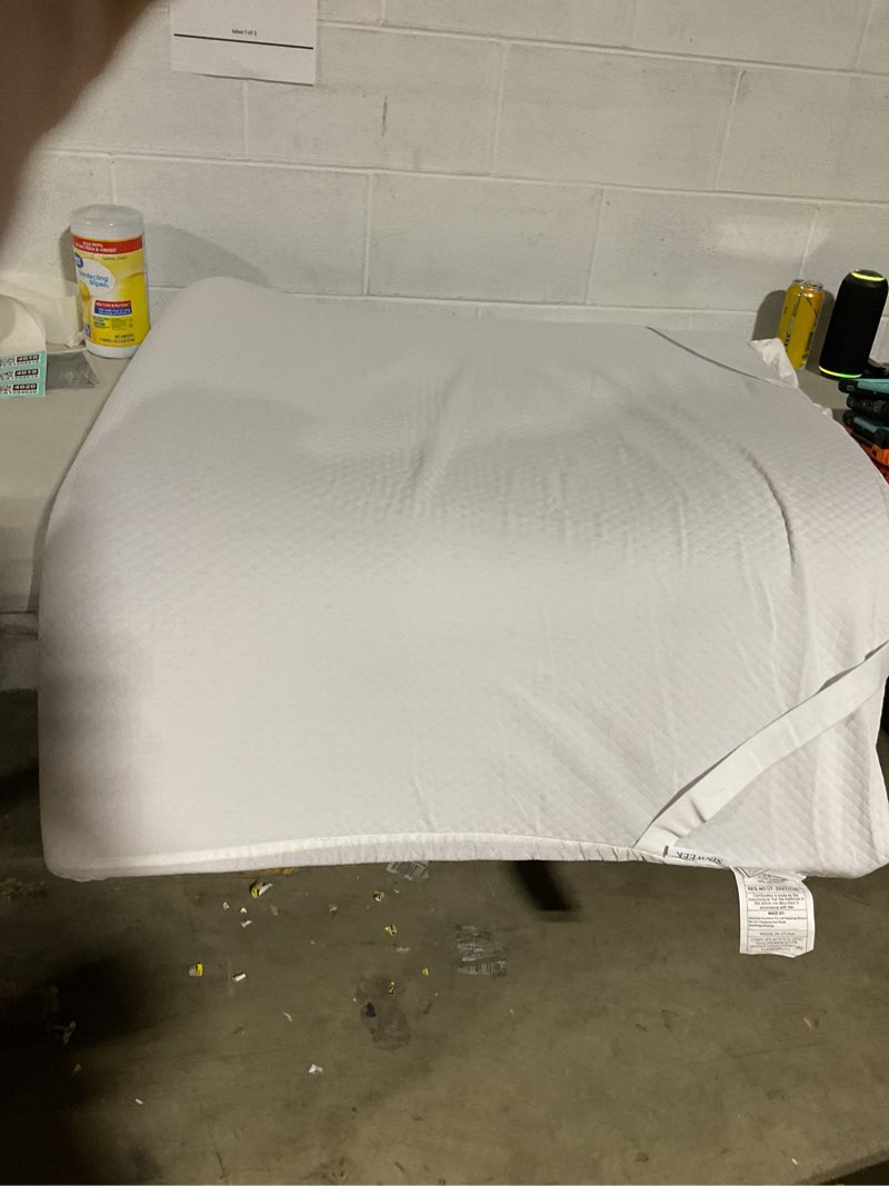 Condition photo showing As Is for sinweek 3 inch gel memory foam mattress topper tween size, ventilated high density pad for back pain, bed topper with removable soft cover, certipur-us certified full 3 inch (white cover)