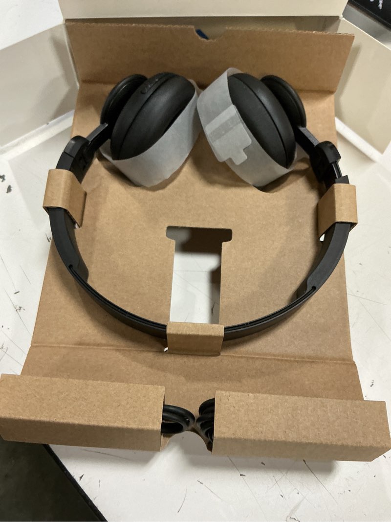 Condition photo showing New/Like New for onn. wireless bluetooth on-ear headphones, black (new)