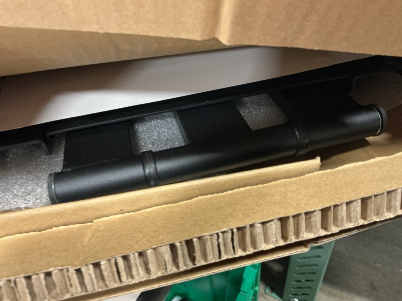 Condition photo showing Good Condition for montek ultra slim tv wall mount for 43-90 inch tvs | 1.1" thin low profile full motion bracket | dual swivel articulating arms with tilt | max vesa 600x400mm | holds 132lbs | fits 16"/18" studs